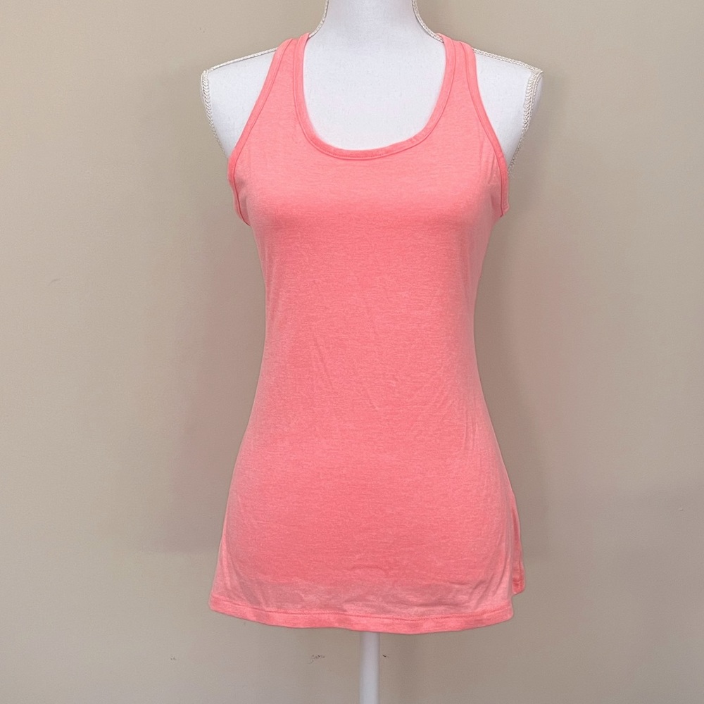 🌟 Nike tank top